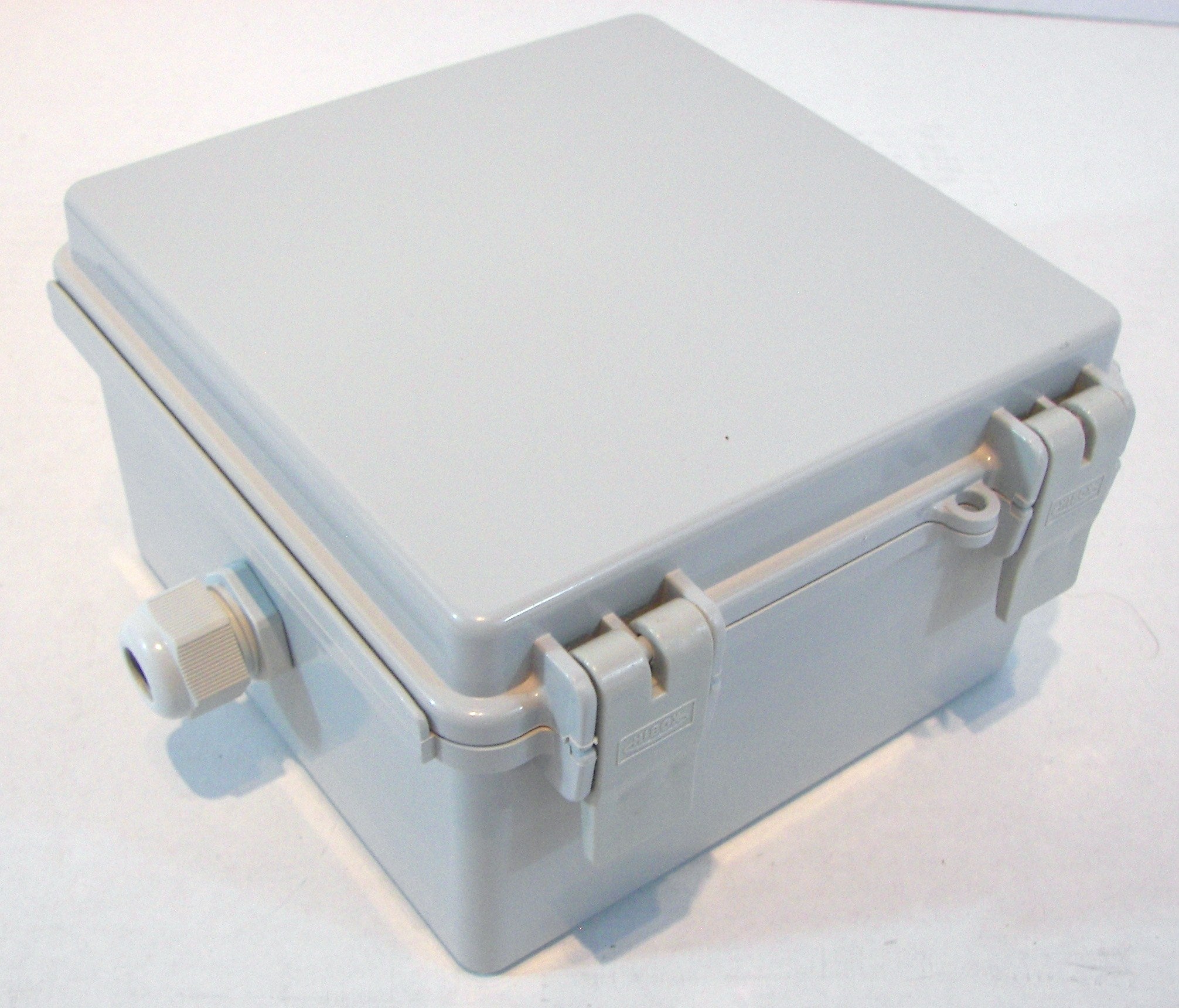 Plastic Junction /Splice Boxes with or without Terminal Blocks - 6-16 ...