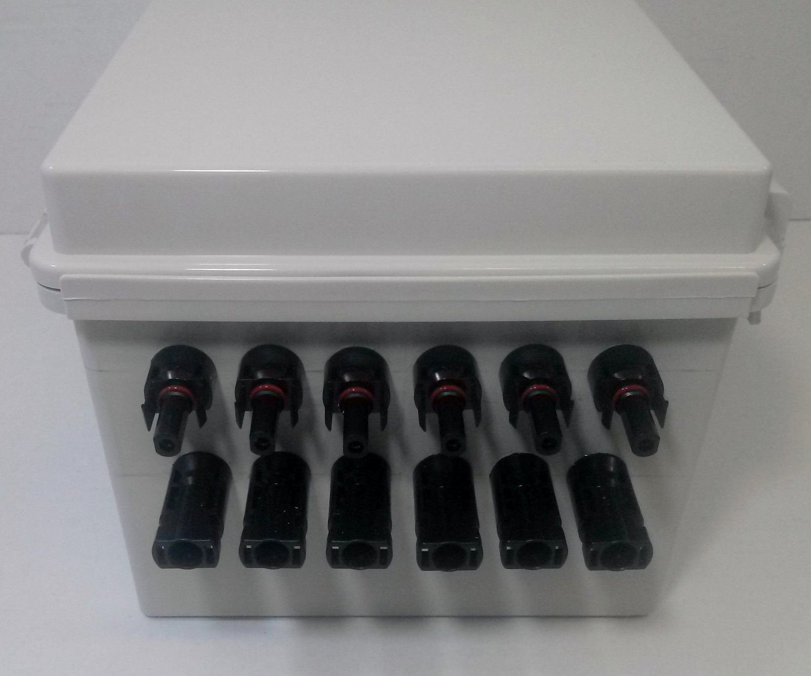 4, 5, 6 or 8-String Pre-wired Solar Combiner Box - 150V